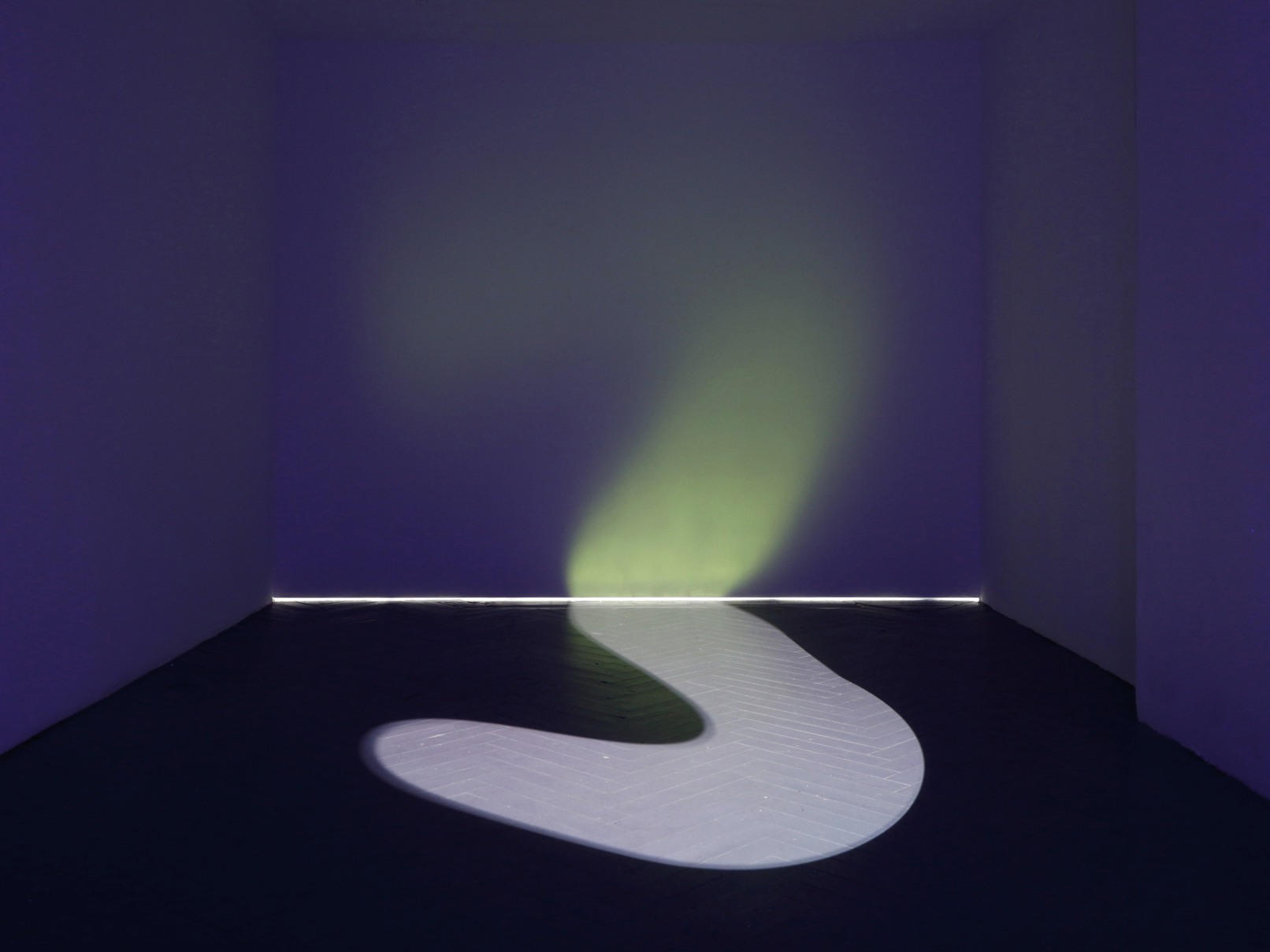 Lichtwanderung, 2021, Video-Bodenmapping, Loop 8 Min., 4,50 x 4,5 m, Frise, Hamburg