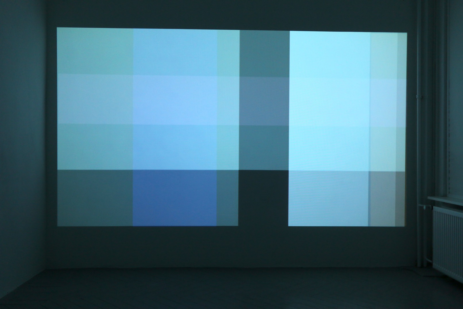 Mehr Farbe, 2017, Video-Doppelprojektion, Maße variabel, Hamburg, Landshut, Osaka, Japan